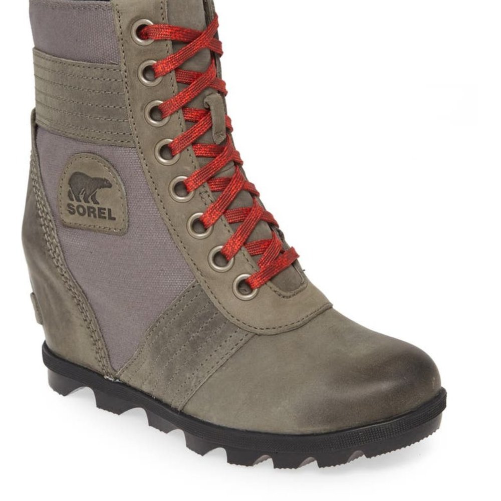 SOREL LEXIE WEDGE BOOT